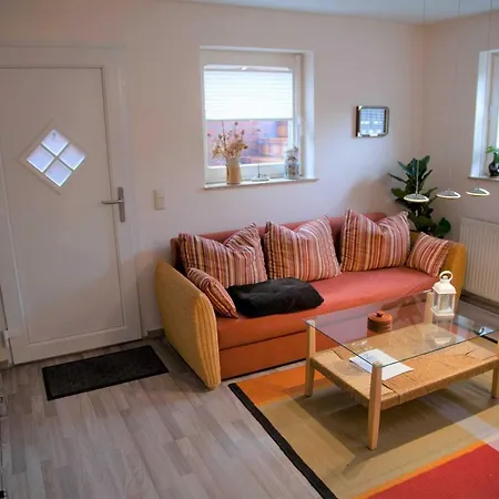 Appartement Mit Terrasse Im Garten Und Wlan *