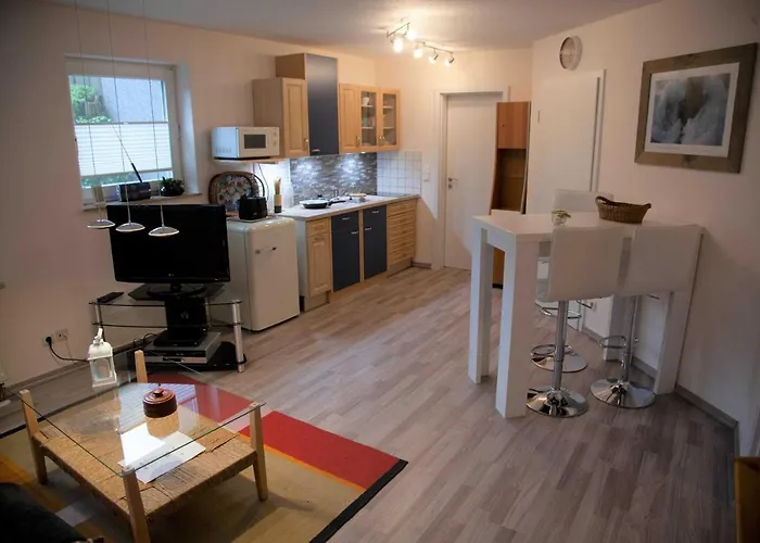 Appartamento Mit Terrasse Im Garten Und Wlan *